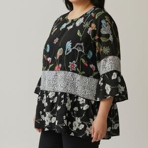 Calessa Floral Embroidered Peasant Top